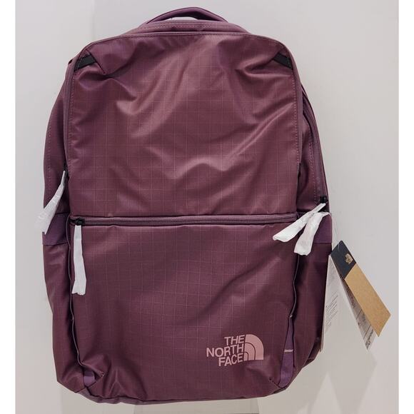 The North Face Base Camp Voyager Daypack Midnight Mauve NWT